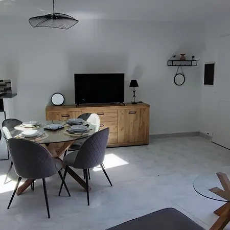 Charmante Maison Καρκασόν